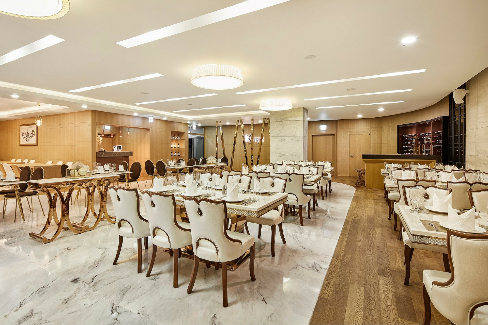 K+reole buffet restaurant